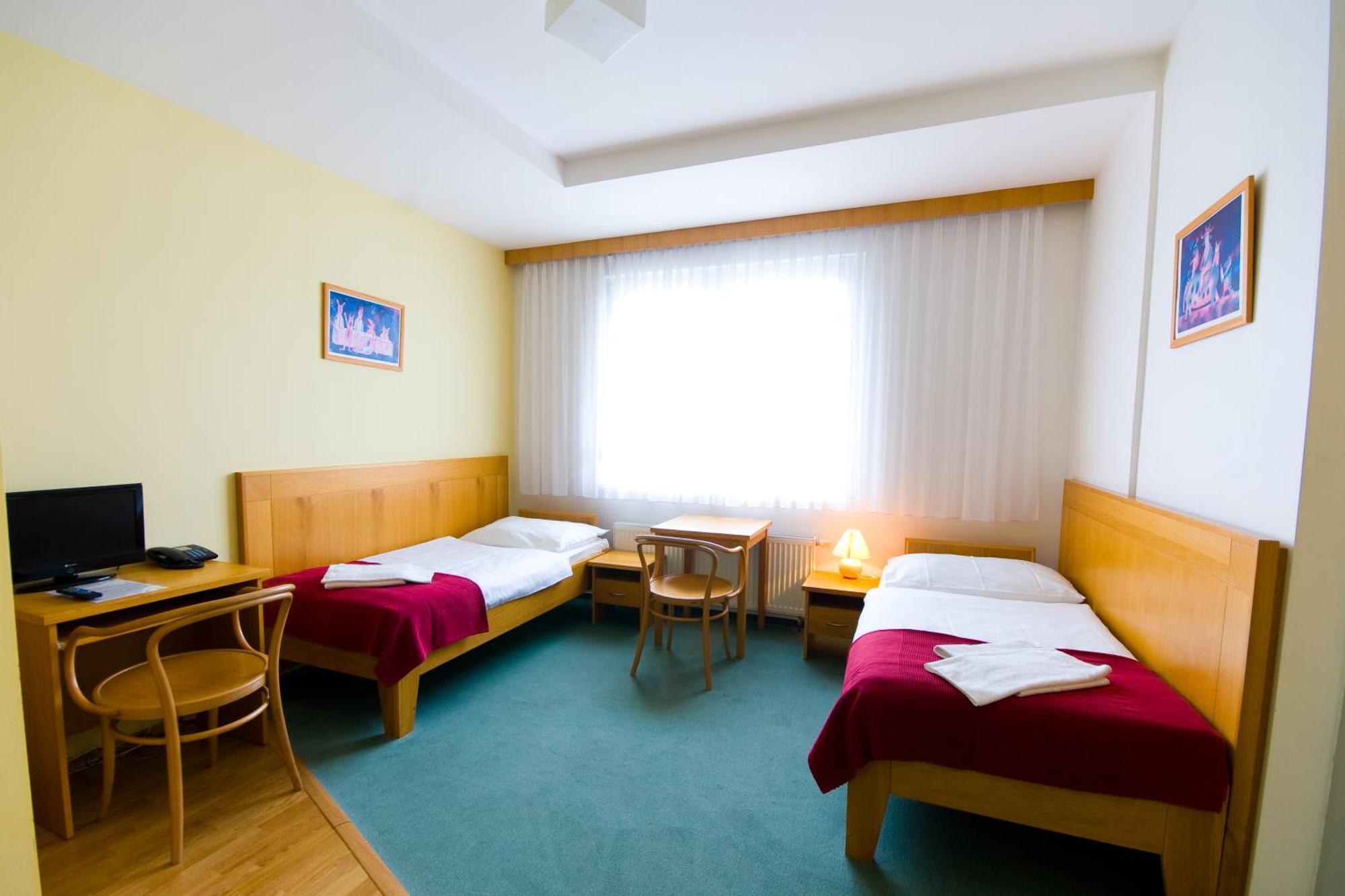 Hotel Smaragd プラハ エクステリア 写真