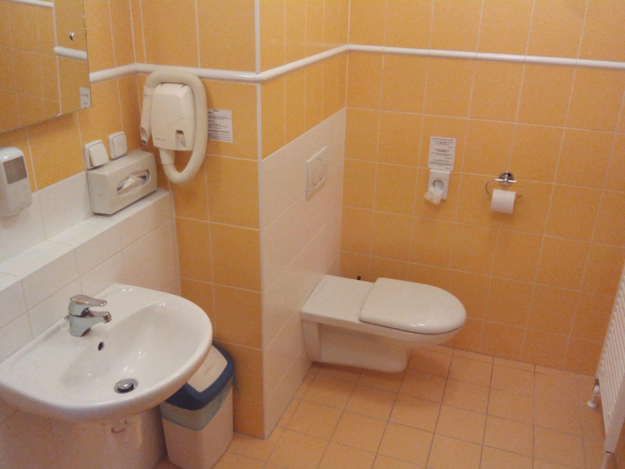 Hotel Smaragd プラハ エクステリア 写真