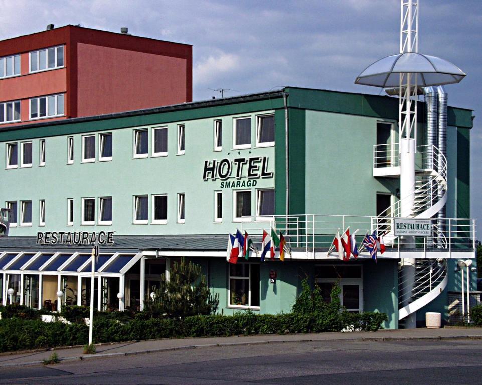 Hotel Smaragd プラハ エクステリア 写真